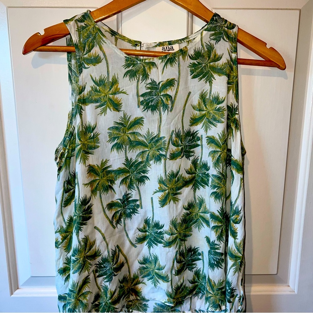 A.N.A tank top blouse Size Medium